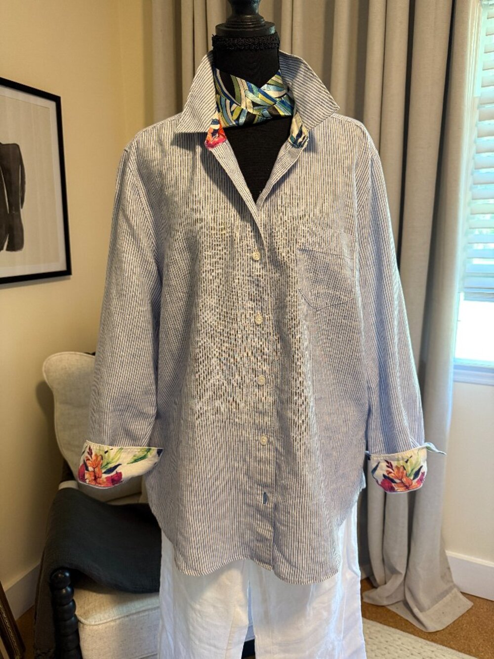 Tommy Bahama Seer Sucker Like Button Down
